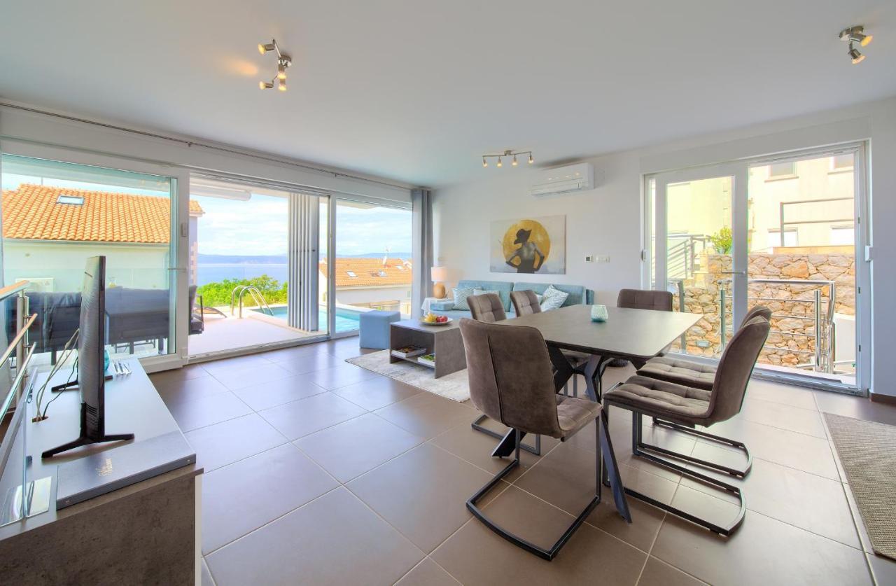 Villa Solis Lacus Modern Apartment - Private Heated Pool - Smart Tv Sky X - Free Parking Njivice Exterior foto